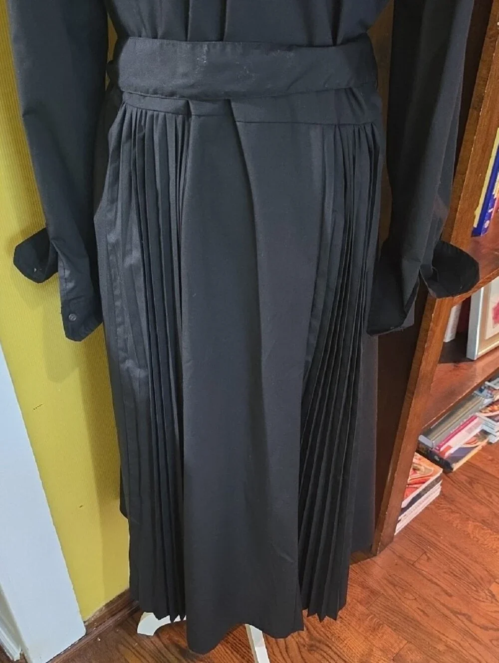 Banana Republic Black Pleated Midi Shirtdress with Tie Belt